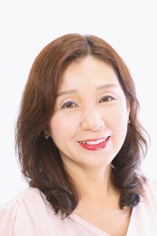 Interpreter, Translator, Announcer, Ms. Misako Hashimoto | Interpreter Business Course