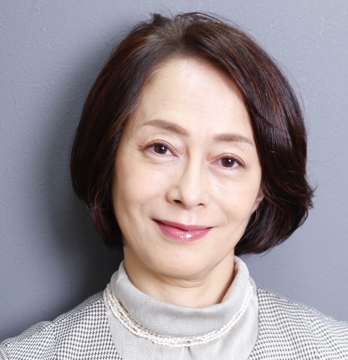 岩田 佳子